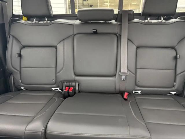 2024 GMC Sierra 3500HD 4WD Crew Cab Standard Bed Denali
