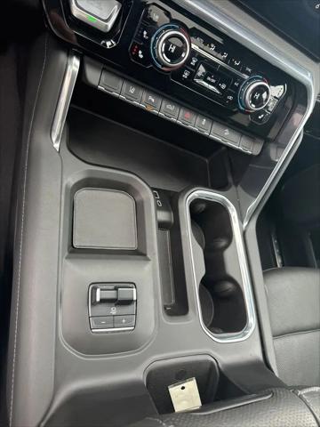 2024 GMC Sierra 3500HD 4WD Crew Cab Standard Bed Denali