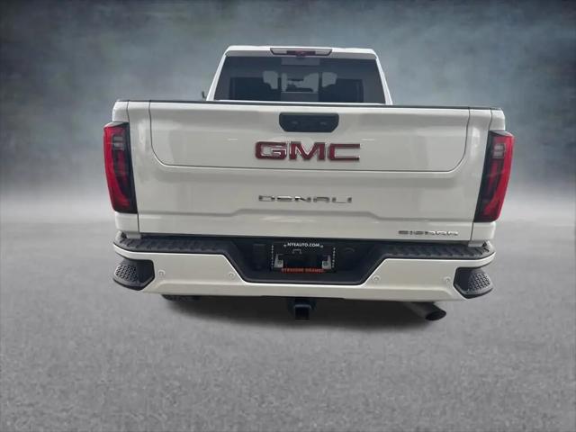 2024 GMC Sierra 3500HD 4WD Crew Cab Standard Bed Denali