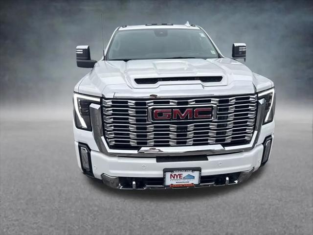 2024 GMC Sierra 3500HD 4WD Crew Cab Standard Bed Denali