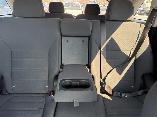 2019 Kia Sorento 2.4L LX