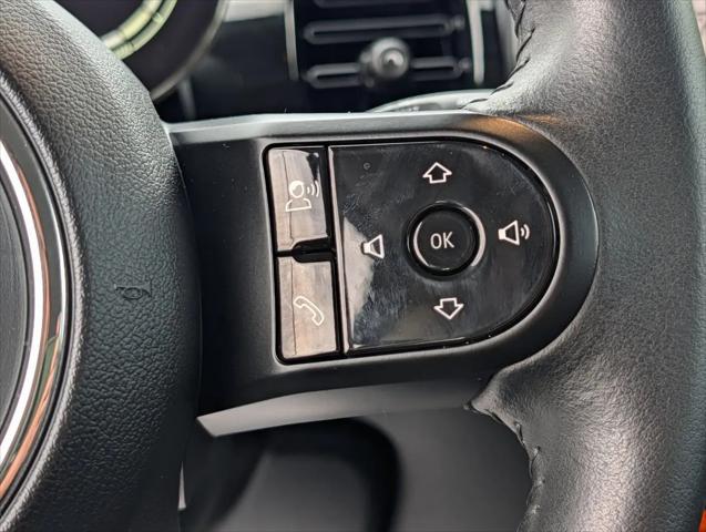 2023 MINI SE Hardtop Cooper Signature
