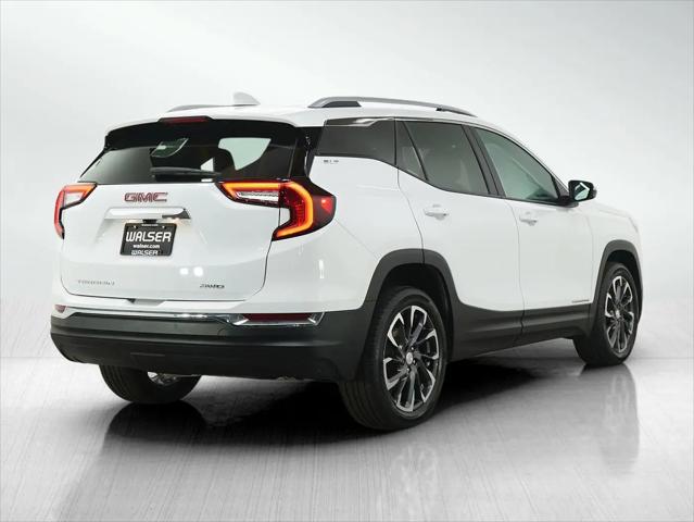 2022 GMC Terrain SLT