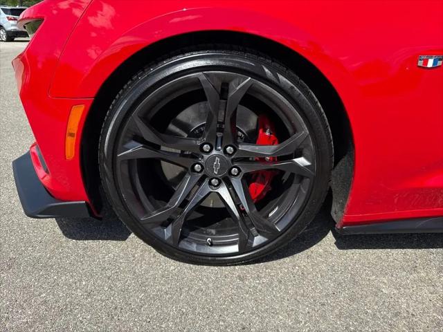 2021 Chevrolet Camaro RWD Coupe 1SS