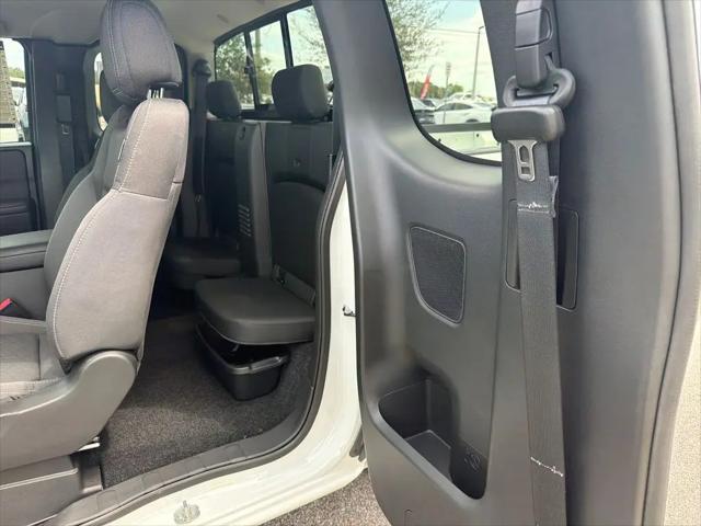 2025 Nissan Frontier King Cab SV 4x2