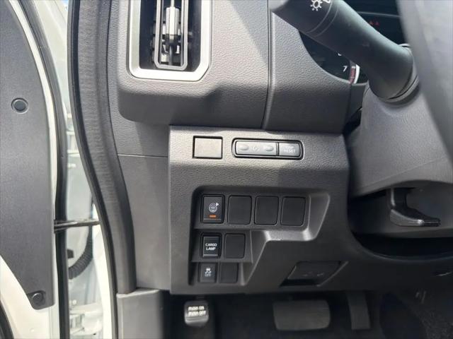 2025 Nissan Frontier King Cab SV 4x2