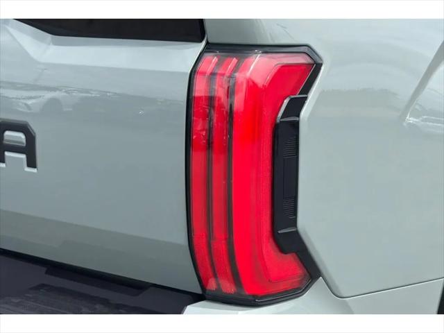 2026 Toyota Tundra Platinum CrewMax 5.5' Bed