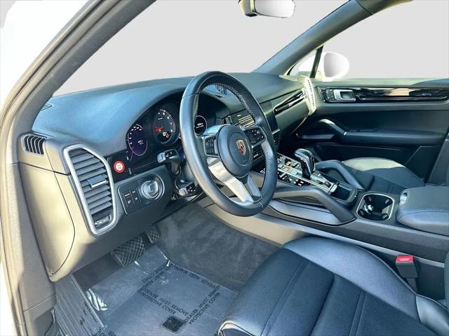 2022 Porsche Cayenne Cayenne