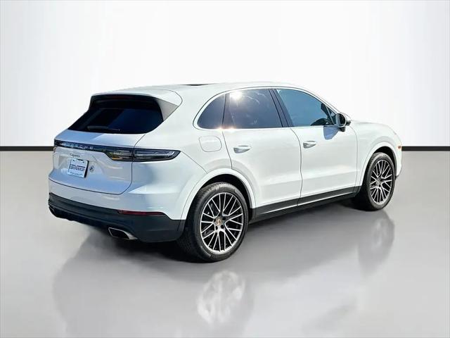 2022 Porsche Cayenne Cayenne