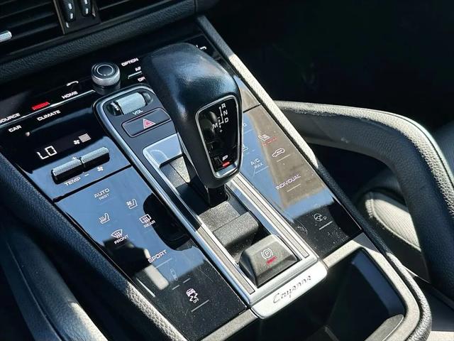 2022 Porsche Cayenne Cayenne