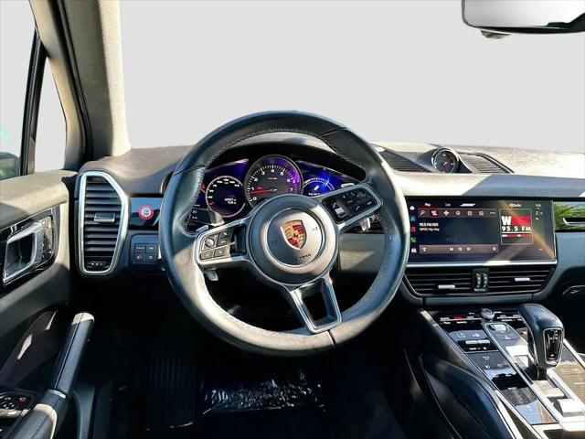 2022 Porsche Cayenne Cayenne