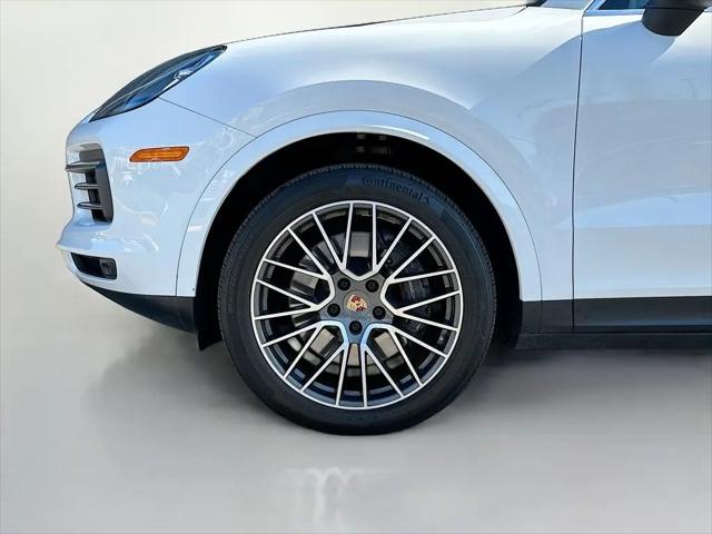 2022 Porsche Cayenne Cayenne