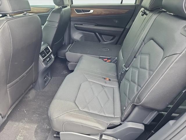 2026 Volkswagen Atlas SE