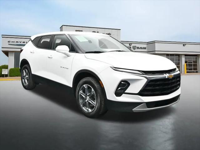 2025 Chevrolet Blazer AWD 2LT