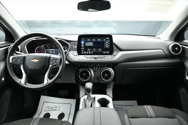 2025 Chevrolet Blazer AWD 2LT