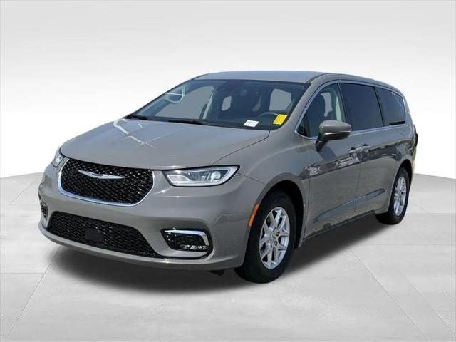 2023 Chrysler Pacifica Touring L for sale in Pell City, AL