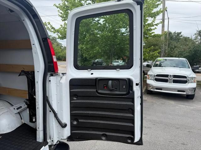 2024 GMC Savana Cargo RWD 2500 Regular Wheelbase Work Van