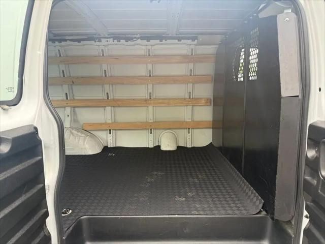 2024 GMC Savana Cargo RWD 2500 Regular Wheelbase Work Van
