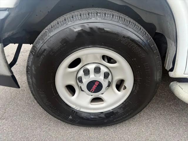 2024 GMC Savana Cargo RWD 2500 Regular Wheelbase Work Van