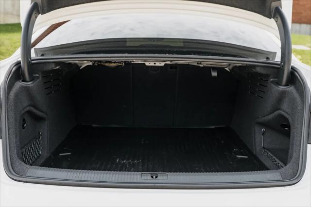2023 Audi A4 Premium Plus 45 TFSI S line quattro S tronic