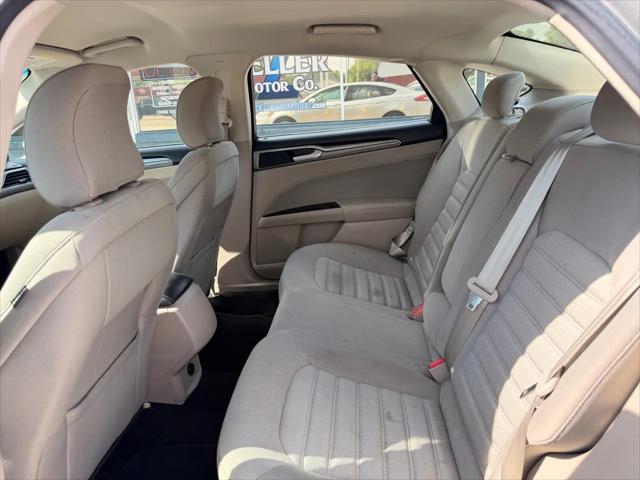 2017 Ford Fusion SE