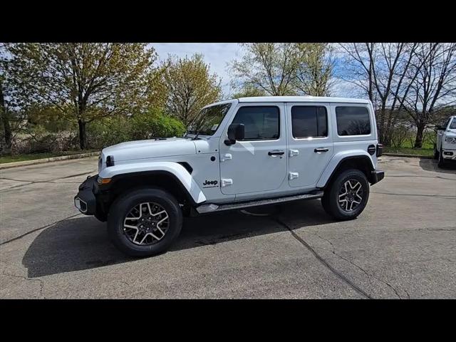 2026 Jeep Wrangler 4-Door Sahara 4x4