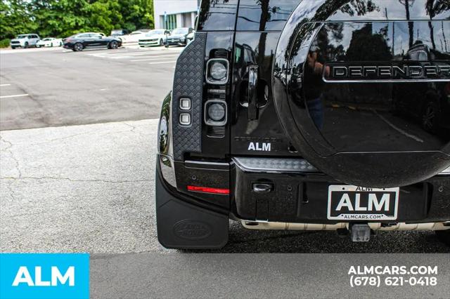 2025 Land Rover Defender 110 P400 X