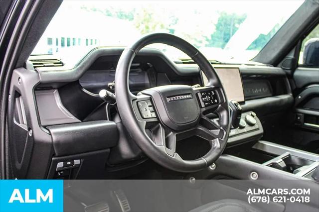 2025 Land Rover Defender 110 P400 X