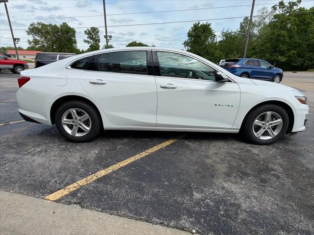 2020 Chevrolet Malibu FWD 1FL
