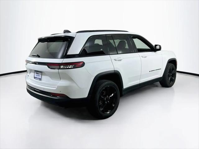 2023 Jeep Grand Cherokee Altitude 4x4