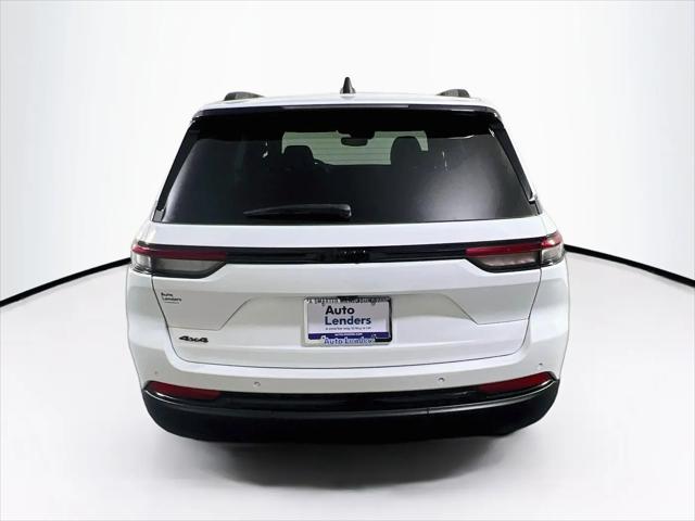 2023 Jeep Grand Cherokee Altitude 4x4