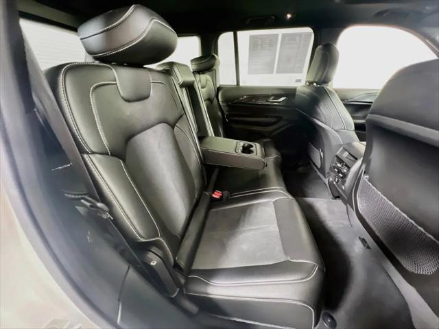 2023 Jeep Grand Cherokee Altitude 4x4
