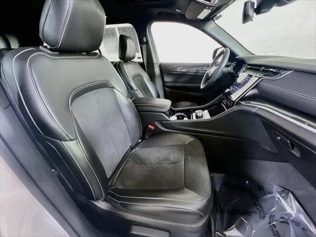 2023 Jeep Grand Cherokee Altitude 4x4