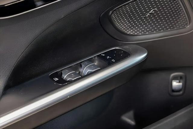 2023 Mercedes-Benz C-CLASS C 300 4MATIC Sedan