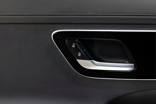 2023 Mercedes-Benz C-CLASS C 300 4MATIC Sedan