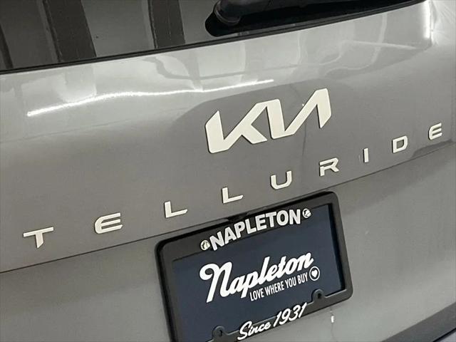 2023 Kia Telluride LX