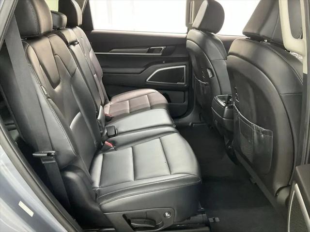 2023 Kia Telluride LX