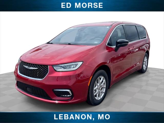 2025 Chrysler Pacifica Select for sale in Lebanon, MO