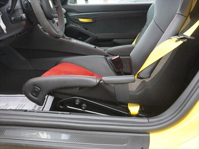 2024 Porsche 718 Spyder RS