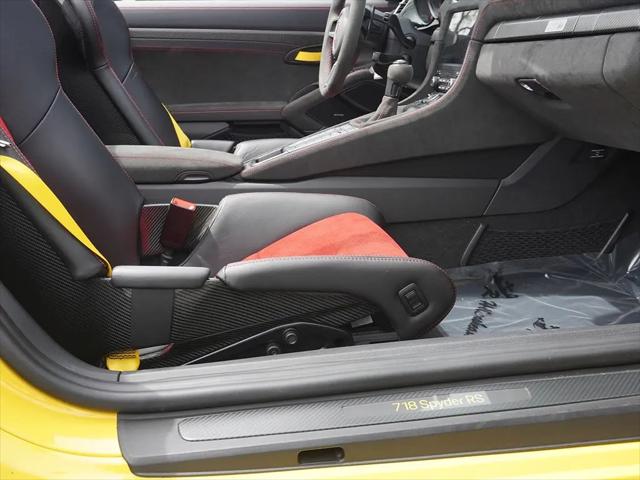 2024 Porsche 718 Spyder RS