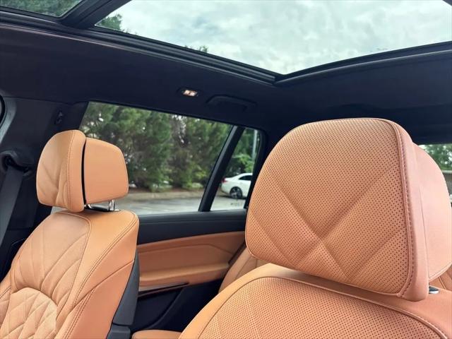 2027 BMW X7 xDrive40i
