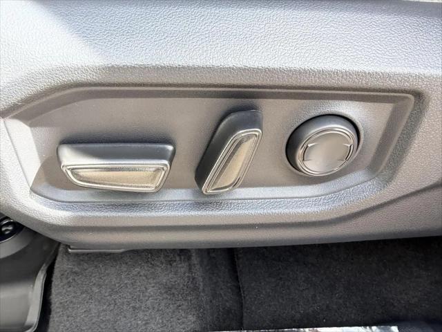 2026 Toyota Tundra SR5 CrewMax 5.5' Bed