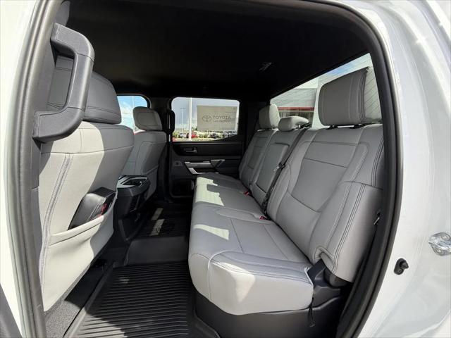 2026 Toyota Tundra SR5 CrewMax 5.5' Bed