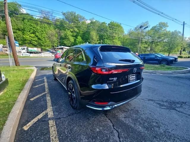 2024 Mazda X-90 Premium Plus