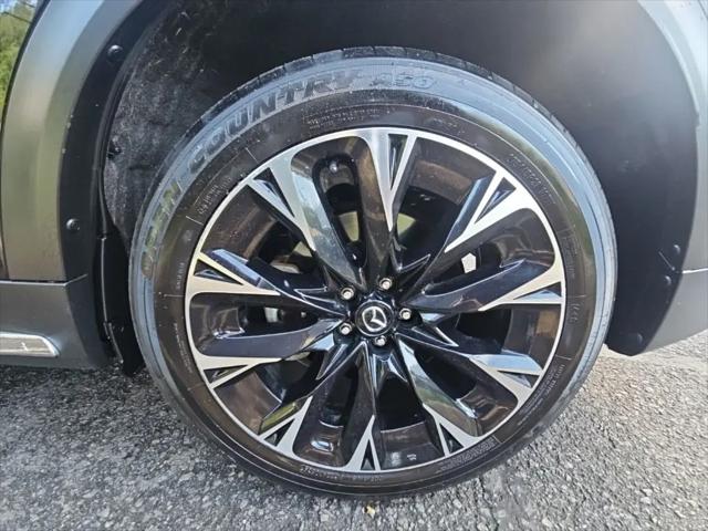 2024 Mazda X-90 Premium Plus