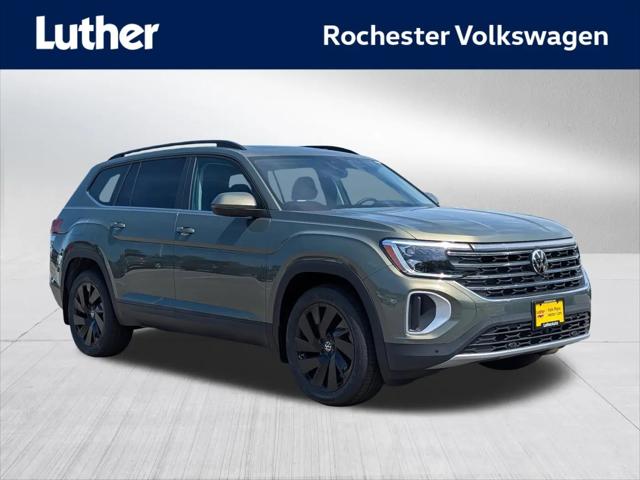 2026 Volkswagen Atlas SE with Technology for sale in Rochester, MN