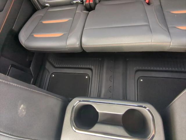 2023 GMC Sierra 1500 4WD Crew Cab Short Box AT4