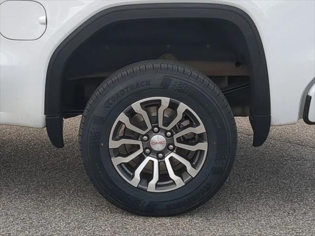 2023 GMC Sierra 1500 4WD Crew Cab Short Box AT4