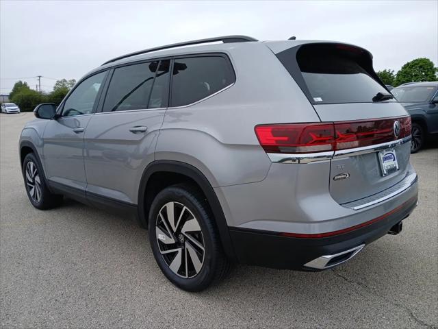 2026 Volkswagen Atlas SE with Technology