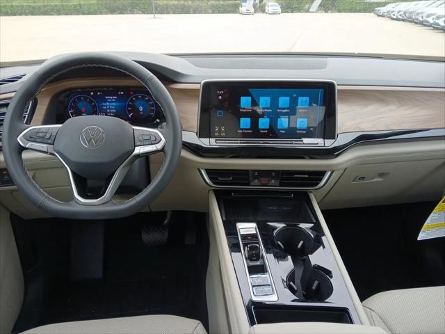 2026 Volkswagen Atlas SE with Technology